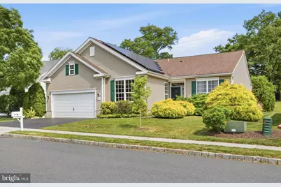 20 Everett Drive, Mansfield Township, NJ 08022 - Photo 1