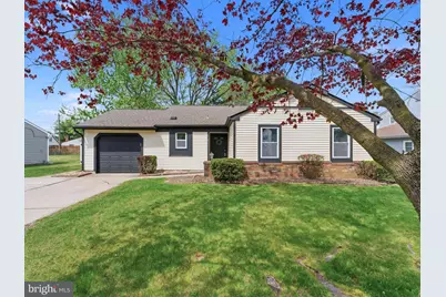 4 Nassau Drive, Willingboro, NJ 08046 - Photo 1