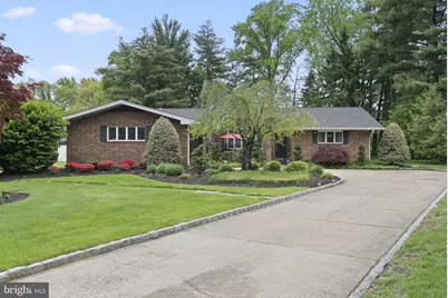 2509 Riverton Road, Cinnaminson, NJ 08077 - Photo 1