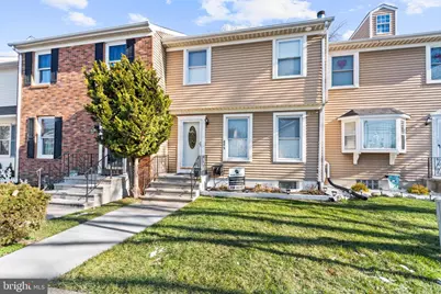 44 Carriage Stop Place, Florence, NJ 08518 - Photo 1