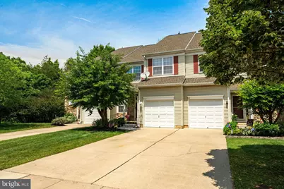 16 Oxford Court, Bordentown, NJ 08505 - Photo 1