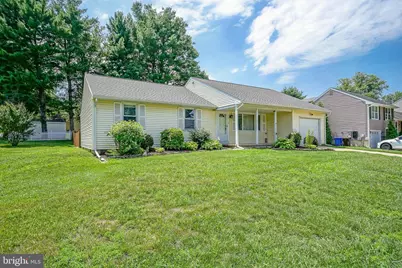 101 Greenbriar Road, Delran, NJ 08075 - Photo 1