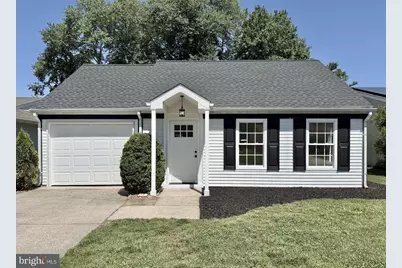 4 Heather Place, Southampton, NJ 08088 - Photo 1
