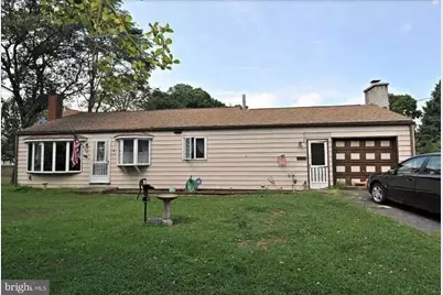 2091 Old York Road, Florence, NJ 08518 - Photo 1