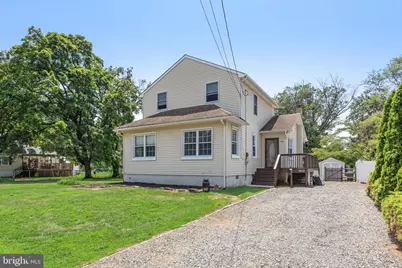 208 S Garfield Avenue, Moorestown, NJ 08057 - Photo 1