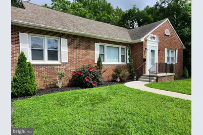 27 S State Street S, Vineland, NJ 08360 - Photo 1