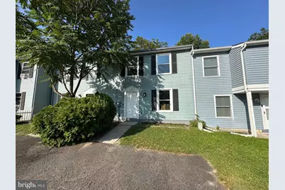 574 W Loch Lomond Drive, Sicklerville, NJ 08081 - Photo 1