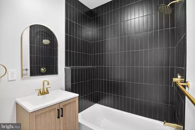 328 Line Street, Camden, NJ 08103 - Photo 1