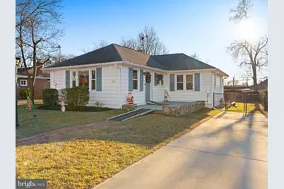 20 E Landing Road, Gloucester Township, NJ 08012 - Photo 1