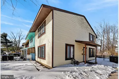 710 E Elm Avenue, Lindenwold, NJ 08021 - Photo 1