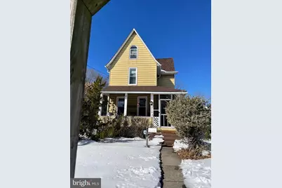 318 E Elm Avenue, Lindenwold, NJ 08021 - Photo 1