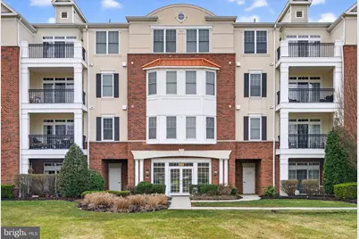 137 Plaza Grande, Cherry Hill, NJ 08002 - Photo 1