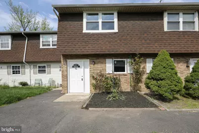 54 La Cascata Tnhs, Clementon, NJ 08021 - Photo 1