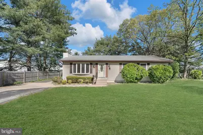 202 Grove Avenue, Berlin, NJ 08091 - Photo 1