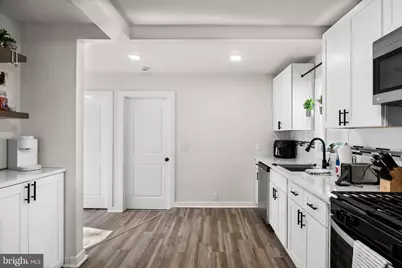 42 E 6th Avenue, Pine Hill, NJ 08021 - Photo 9