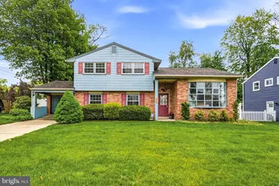 1013 E Tampa Avenue, Cherry Hill, NJ 08034 - Photo 1