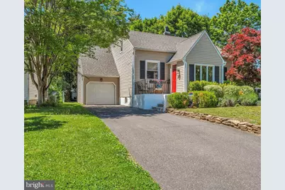 209 W Wayne Terrace, Collingswood, NJ 08108 - Photo 1