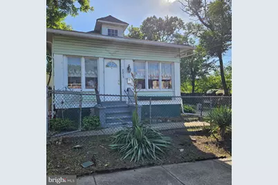 2215 37th Street, Pennsauken, NJ 08110 - Photo 1