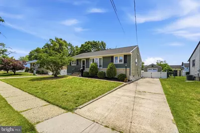 732 W 3rd Avenue, Runnemede, NJ 08078 - Photo 1