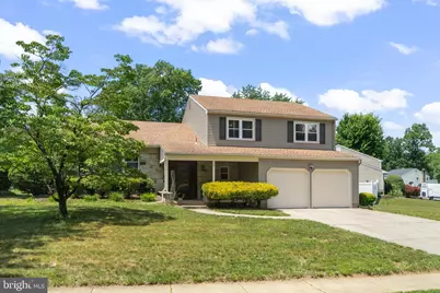 39 Lakeview Drive, Cherry Hill, NJ 08003 - Photo 1