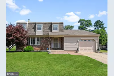 409 N Otter Branch Drive, Gloucester Township, NJ 08029 - Photo 1