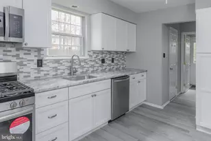 13 Brearly Dr, Sicklerville, NJ 08081 - Photo 5