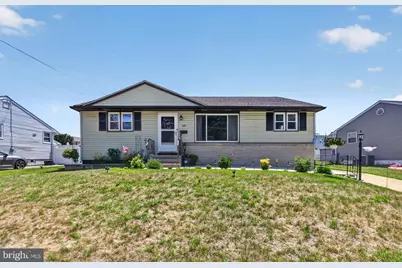 620 W 3rd Avenue, Runnemede, NJ 08078 - Photo 1