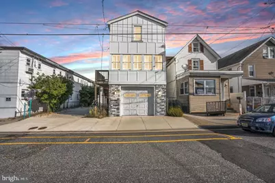 113 W Roberts Avenue, Wildwood, NJ 08260 - Photo 1