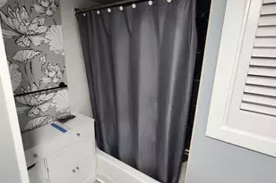 204 Kentucky Ave, Monroe Township, NJ 08094 - Photo 5