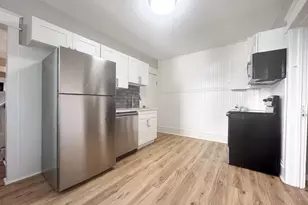 27 E Adams St, Paulsboro, NJ 08066 - Photo 5