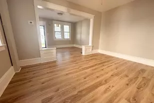 27 E Adams St, Paulsboro, NJ 08066 - Photo 3