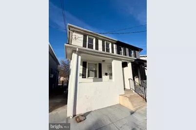 335 W Buck Street, Paulsboro, NJ 08066 - Photo 1