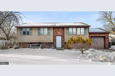 53 Jobs Lane, Monroe Township, NJ 08094 - Photo 1