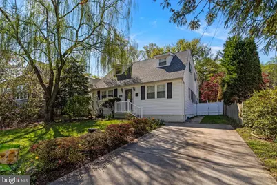 820 Lake Avenue, Woodbury Heights, NJ 08097 - Photo 1