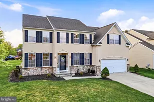 127 Foxwood Terrace, East Greenwich Township, NJ 08061 - Photo 3