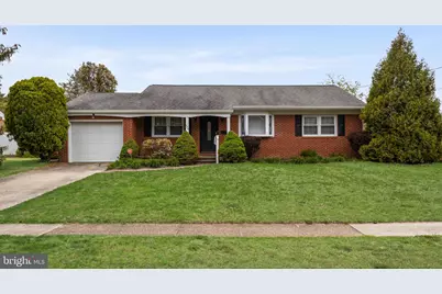 820 Jamestown Road, Blackwood, NJ 08012 - Photo 1