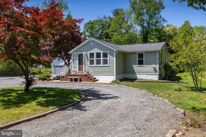 627 Salem Avenue, West Deptford, NJ 08096 - Photo 1