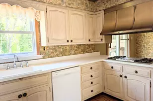 409 Whitman Dr, Blackwood, NJ 08012 - Photo 11