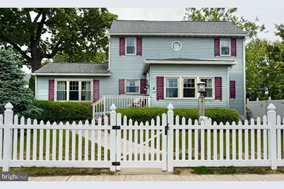 200 N Oak Avenue, National Park, NJ 08063 - Photo 1