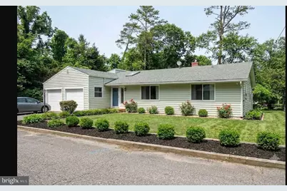 207 Pine Street, Washington Township, NJ 08012 - Photo 1