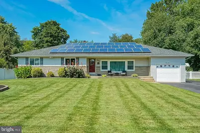 300 Hessian Avenue, West Deptford, NJ 08096 - Photo 1