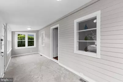 218 E Linden Street, Clayton, NJ 08312 - Photo 5
