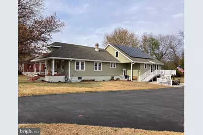 60 E Pittsfield Street, Pennsville, NJ 08070 - Photo 1