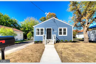 142 N Dolbow Avenue, Penns Grove, NJ 08069 - Photo 1