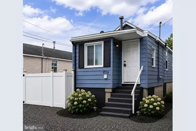 277 S River Walk, Penns Grove, NJ 08069 - Photo 1