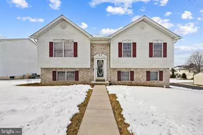 11 Yorktowne Court, Littlestown, PA 17340 - Photo 1