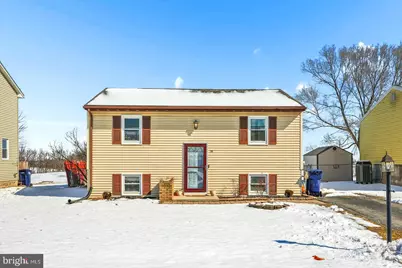 28 Fawn Avenue, New Oxford, PA 17350 - Photo 1