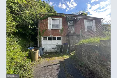 2760 Glenny Lane, West Mifflin, PA 15122 - Photo 1