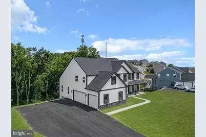 111 Portia Boulevard, Kutztown, PA 19530 - Photo 1