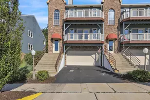225 N 14th St, Reading, PA 19604 - Photo 1